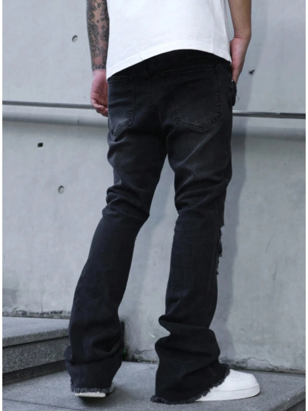 Men's American-style vintage ripped knee jeans, high-street straight-leg pants, slight flare jeans, suitable for all seasons