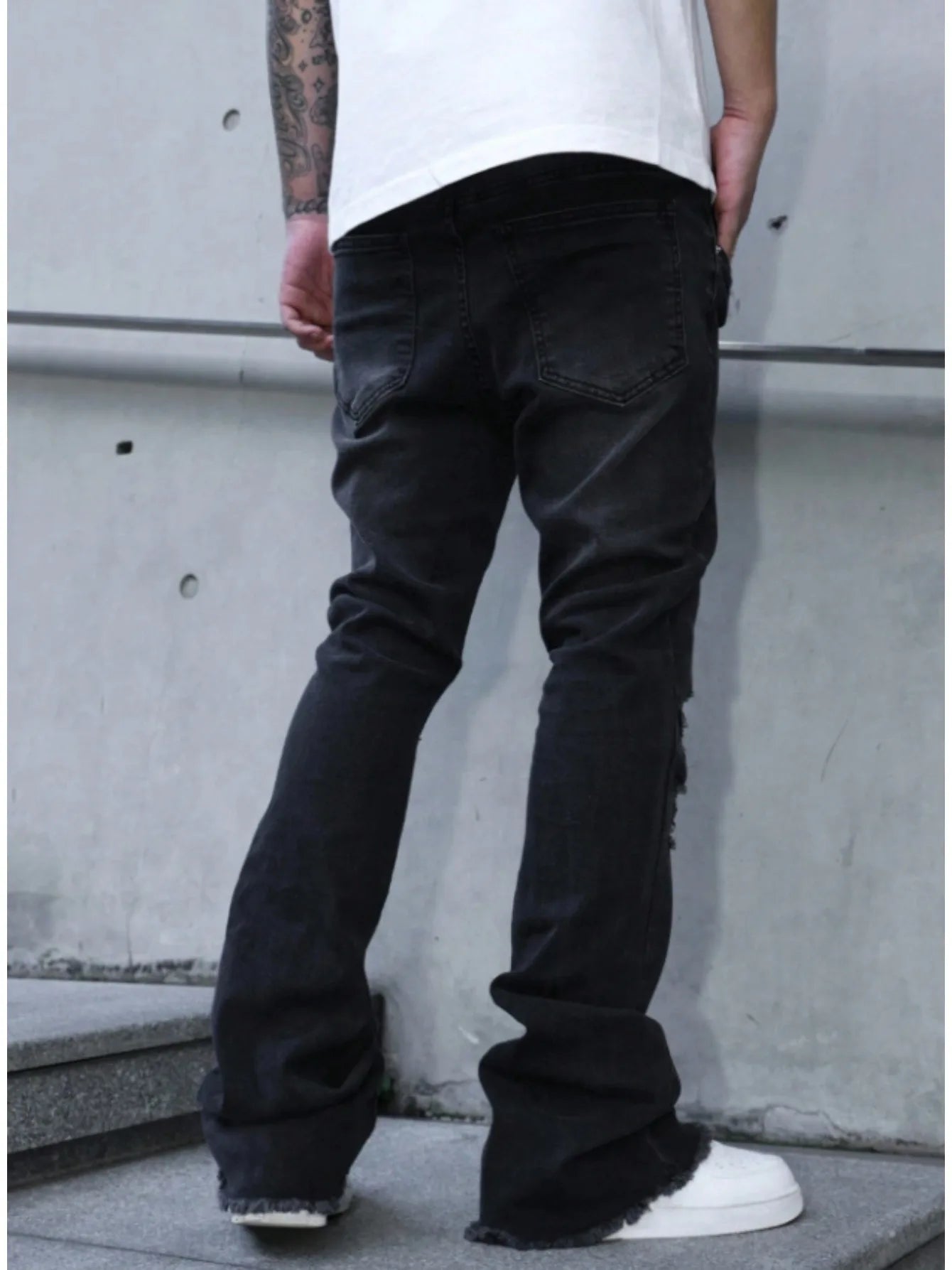 Men's American-style vintage ripped knee jeans, high-street straight-leg pants, slight flare jeans, suitable for all seasons